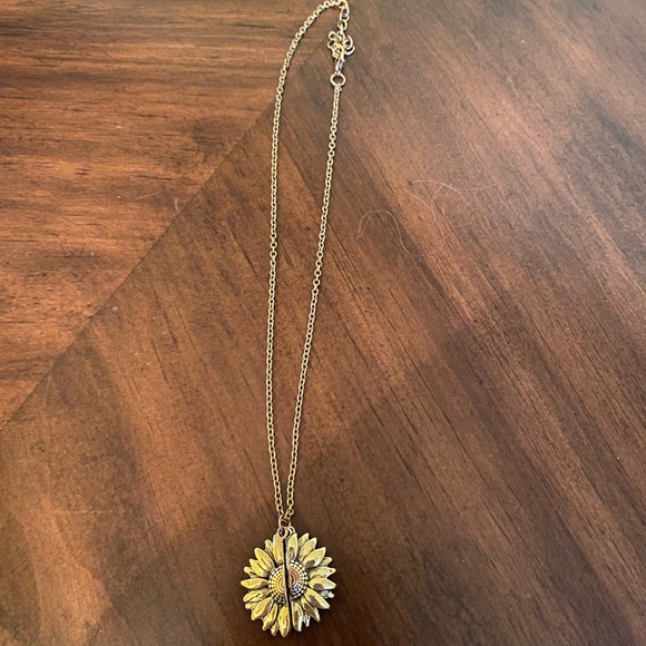 You are my sunshine Necklace - Picture 2 of 2